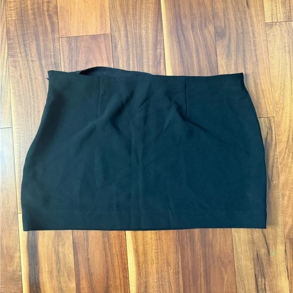 Reformation Carla Low Waist Mini Skirt Black Size 10 - Picture 8 of 10
